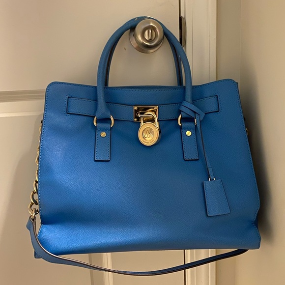 Michael Kors Handbags - Michael Kors Hamilton bag